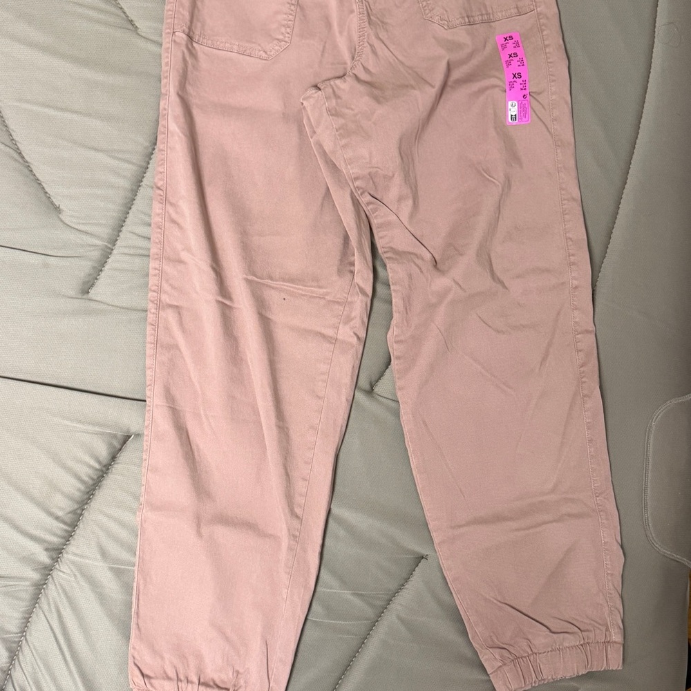 Woman Pink Pants